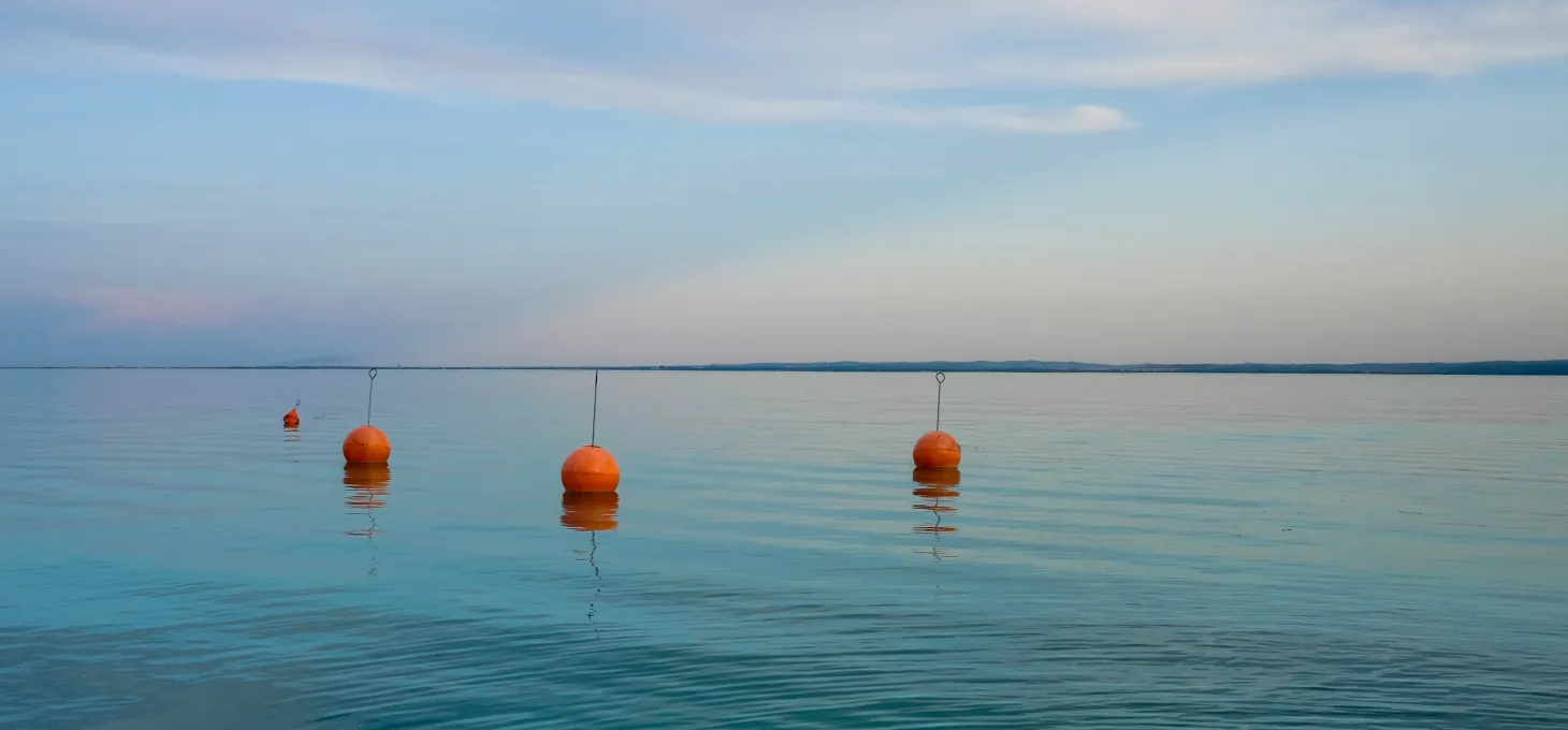 IMG_Maritime_Buoy_Shutterstock_1029668881_L_110618