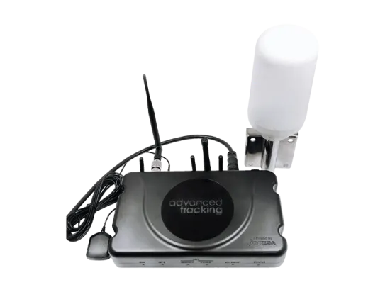 SmartConnect Gateway: Hybrid All-In-One Tracking & Communication System