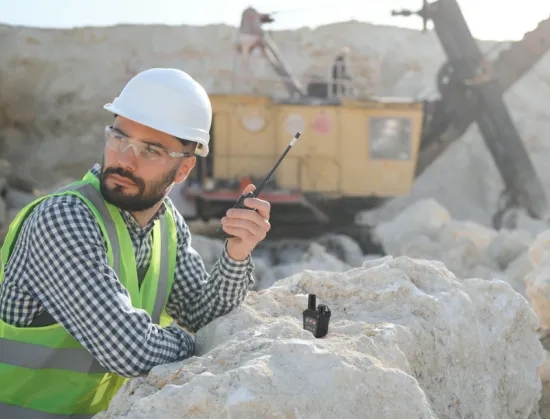 GSatMicro Handheld Tracker