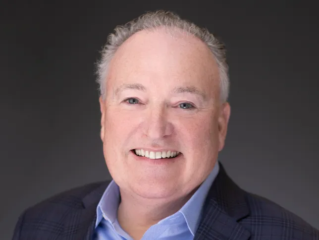 Headshot of Iridium Chief Financial Officer Vince O'Neill