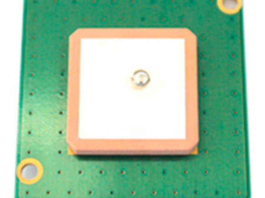 Maxtena – MPA-D254-1621 Passive Microstrip Antenna