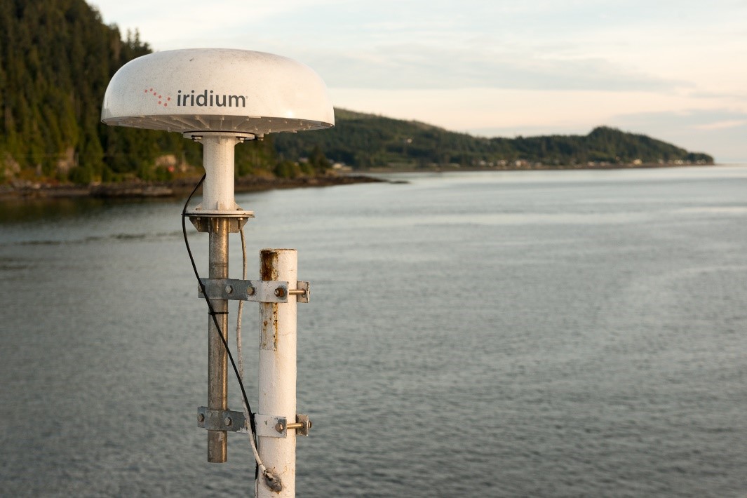 Iridium Pilot mounted on a ship